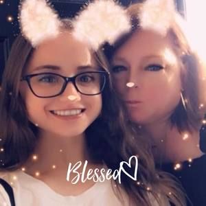 Meet your Posher, Debra